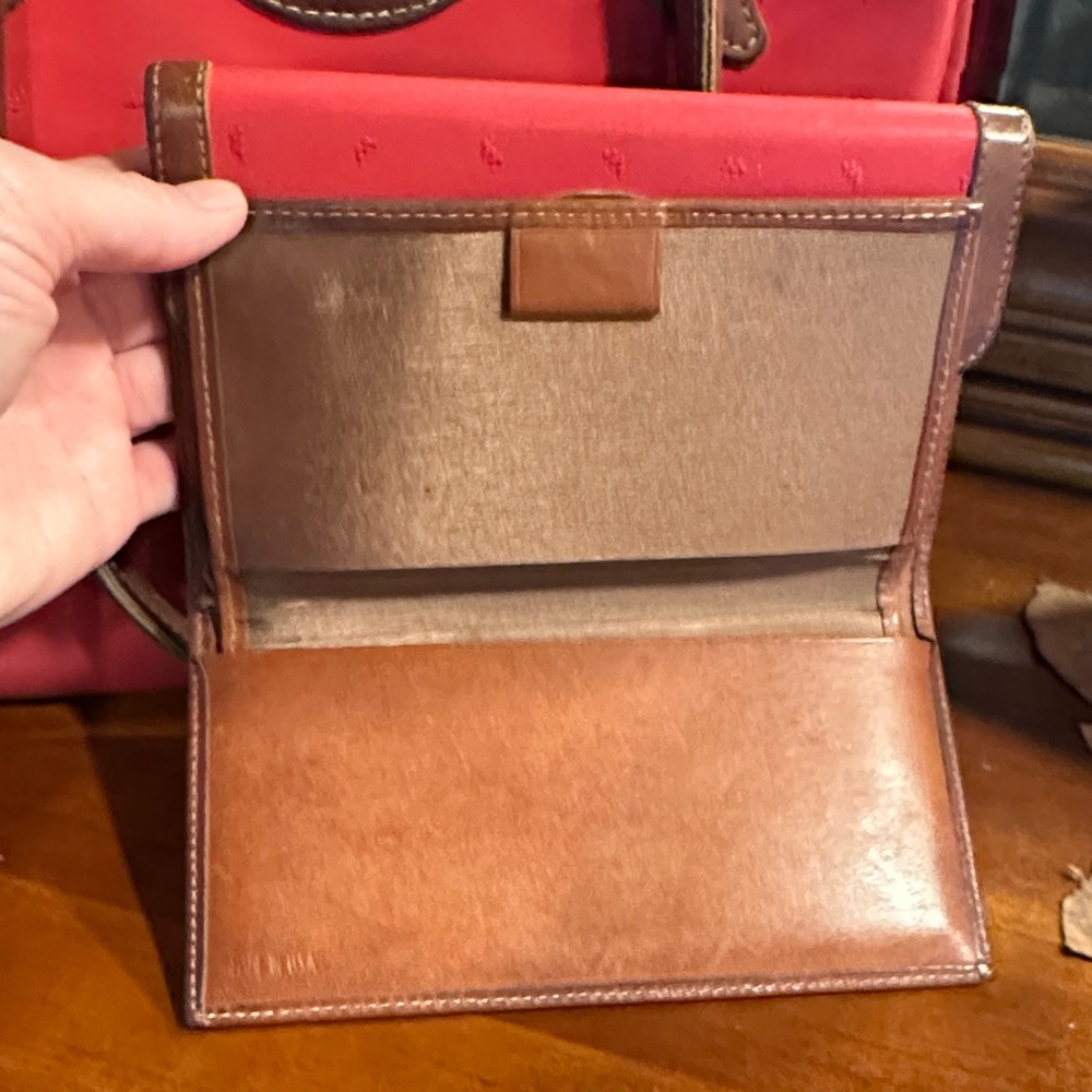 King Ranch Red Women's Tote Bag and Wallet Set - Picture 7 of 7